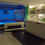 Sandytavohouse, Villa Con Piscina Cerca A La Playa