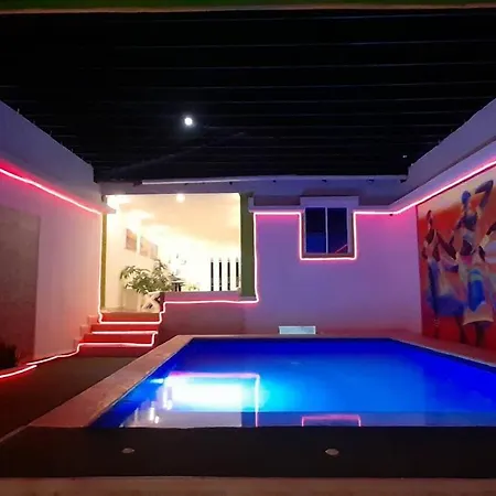 Sandytavohouse, Con Piscina Cerca A La Playa Villa *