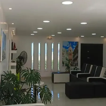 Sandytavohouse, Con Piscina Cerca A La Playa Villa Cartagena